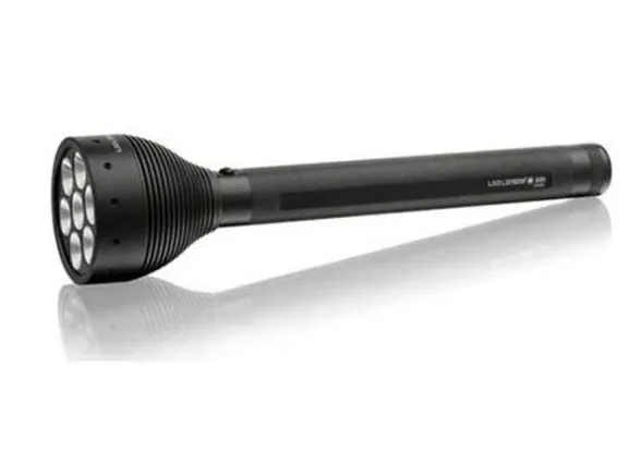 LED Lenser Tactical Series - X21.2 Torch - Black (8421) - Image 2